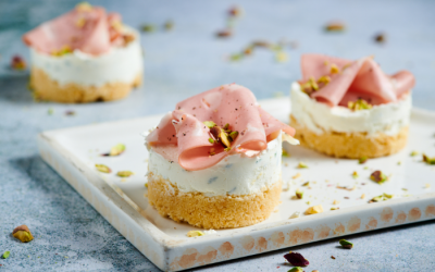 Mini cheesecake salata con mortadella