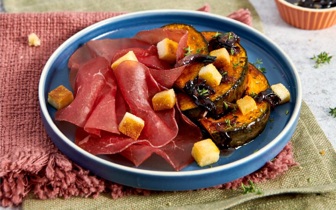 Spicchi di zucca al forno con bresaola